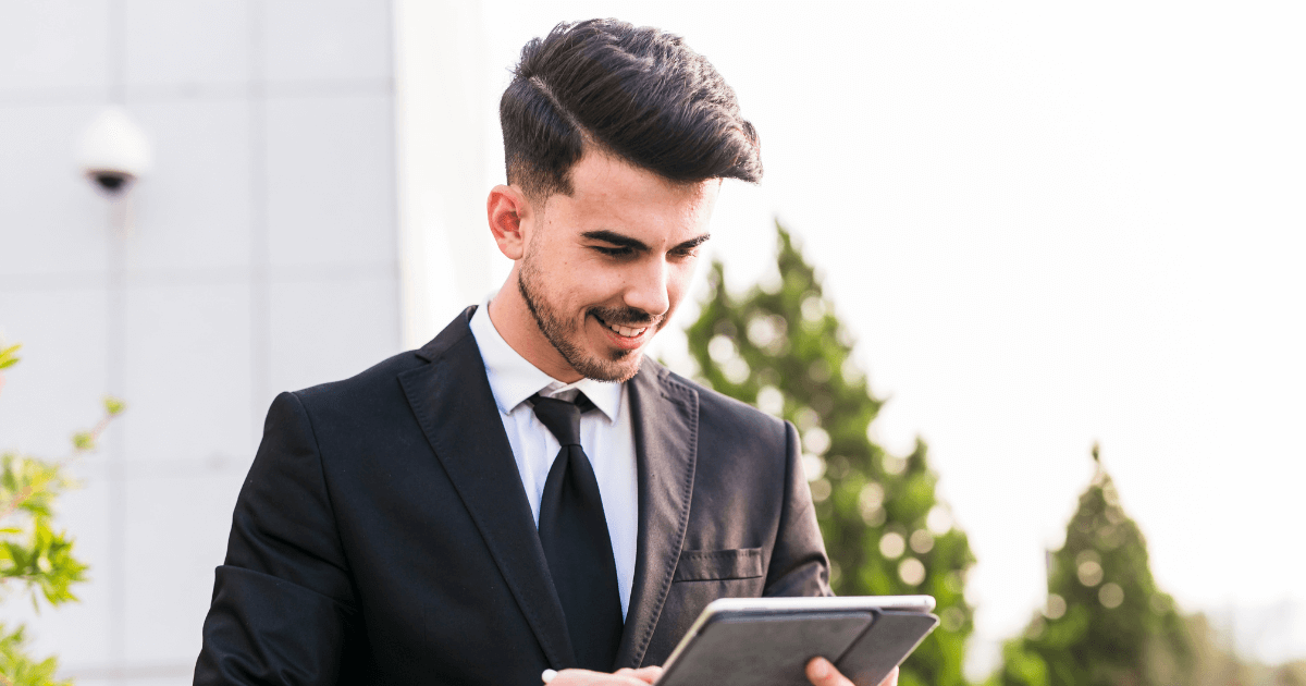 FranChoice consultant using a tablet while at work